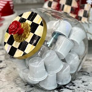 Hand Crafted Courtly Check cookie jar glass canister